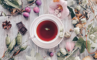 Tea spoon flower table chocolate - a chocolate bar free wallpaper