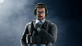 Astronaut man suit helmet goggles - cristache gheorghiu free wallpaper