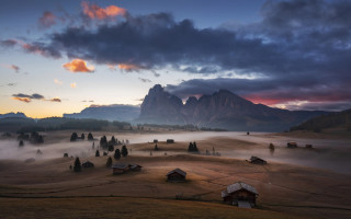 Mountain range foggy valley dawn - a landscape free wallpaper