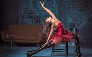 Woman red dress black boots 4 - affinity photo free wallpaper