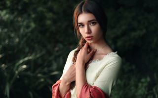 Woman braid forest white shirt - a braid free wallpaper