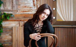 Woman black dress chair ring - chernik free wallpaper for desktop