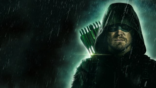 Green arrow man raincoat storm - a green arrow free wallpaper for desktop