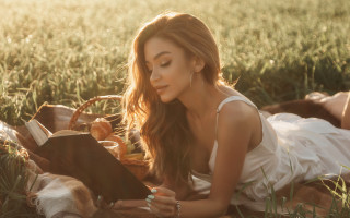 Woman reading blanket grass food - a book free wallpaper