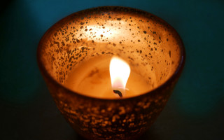 Lit candle dark room blue - the dark room free wallpaper