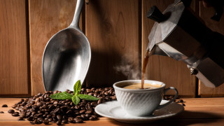 Coffee pour spoon scooper table - morning free wallpaper