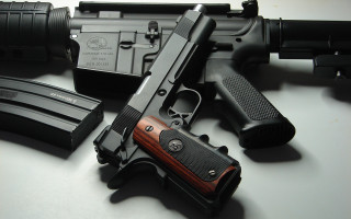 Gun smaller gun table flashlight - free technology wallpaper