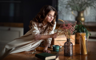 Young girl book vase flowers - a young girl free wallpaper
