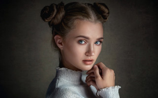 Elina karimova bun sweater blue - a bun free wallpaper