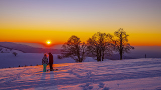 Snowboarding sunset bernd fasching romanticism - two person free wallpaper for desktop