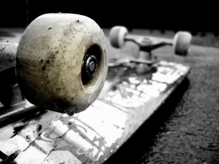 Skateboard white ball wheels end - end free wallpaper for desktop