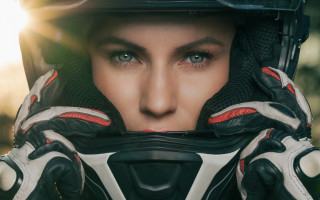Woman helmet gloves sunshine portrait - dee whitcomb free wallpaper