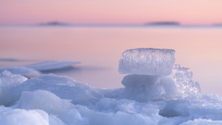 Ice snow sunset lake mountain - top of a pile free wallpaper