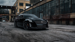 Black car building windows cloudy - sinister free wallpaper