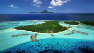 Island resort ocean blue sky - an island free wallpaper
