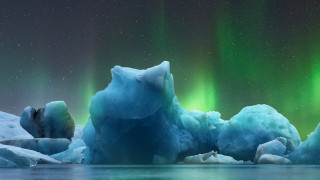 Iceberg green lights space art - iceberg free wallpaper for desktop
