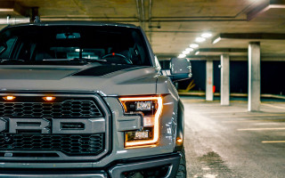 Truck parking garage cobra tiltshift - its light free wallpaper