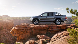 Truck desert cliff mountains trees - a truck free wallpaper