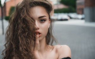 Elina karimova portrait brown hair - a street corner free wallpaper