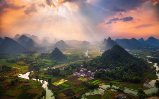 Valley mountains river sunset forest - a sunbeam free wallpaper