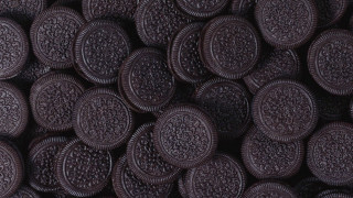 Chocolate cookies pile opart photorealistic - chocolate free wallpaper
