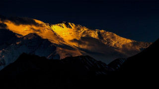 Mountain range dramatic light clouds - dramatic light free wallpaper