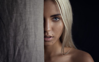 Woman nosepiercing curtain portrait blueeyes - a bun free wallpaper