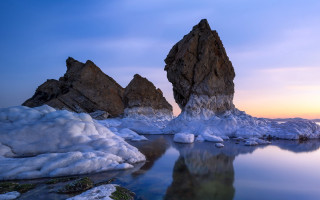 Polarized lake snow rocks sunset - rock free wallpaper for desktop