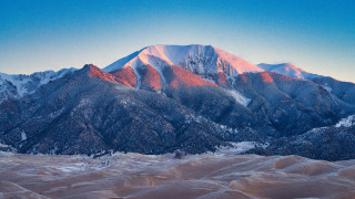 Mountain range snowy peaks blue 3 - ada hill walker mountain free wallpaper