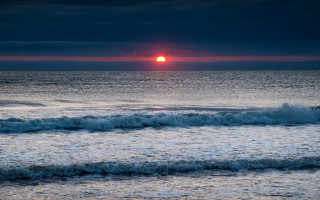 Sunset ocean waves red sun - andrew geddes free wallpaper