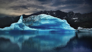 Iceberg lake night sky stars - a large iceberg free wallpaper