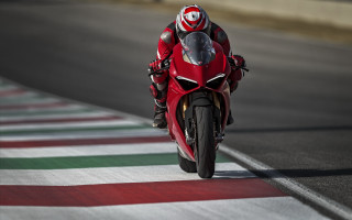 Motorcycle race track helmet futurism - a person riding free wallpaper