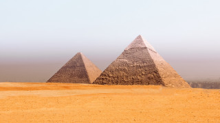 Three pyramids desert hazy sky - hazy free wallpaper
