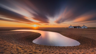 Sunset lake field house cloudy - a house in the background free wallpaper for desktop