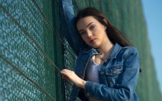Woman fence portrait denim jewelry - the fence free wallpaper