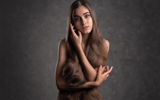 Woman long hair cell phone - elizabeth polunin free wallpaper