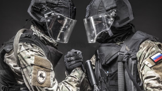 Soldiers gear guns protective black - realistic free wallpaper