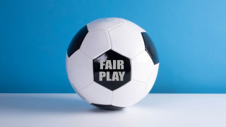 Soccer ball fairplay table blue - border free wallpaper