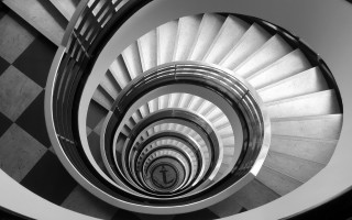 Spiral staircase checkered floor black - a spiral staircase free wallpaper