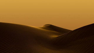 Desert sanddunes yellowsky clouds mattepainting - a desert free wallpaper