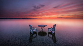 Beach sunset table chairs ocean - a beach free wallpaper for desktop
