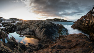 Rocky shore lake snowy cliffs - covered ground free wallpaper for desktop