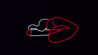 Neon woman smoking dark red - bruce nauman free wallpaper
