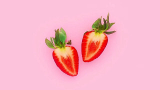 Strawberries leaves pink background popart - fructose free wallpaper for desktop