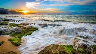 Sunset rocky beach waves moss - green moss free wallpaper