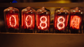 Red lights glass container clock - 8 k free wallpaper for desktop