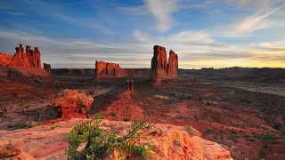Desert rocks plants sunset clouds - the desert free wallpaper