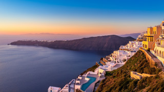 Hillside pool cliff water mountain - a hillside free wallpaper