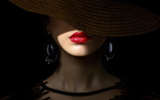 Woman hat redlipstick shadow black - red lipstick free wallpaper