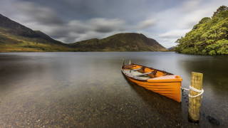 Lake mountains cloudy sky arts - art and crafts movement free wallpaper for desktop